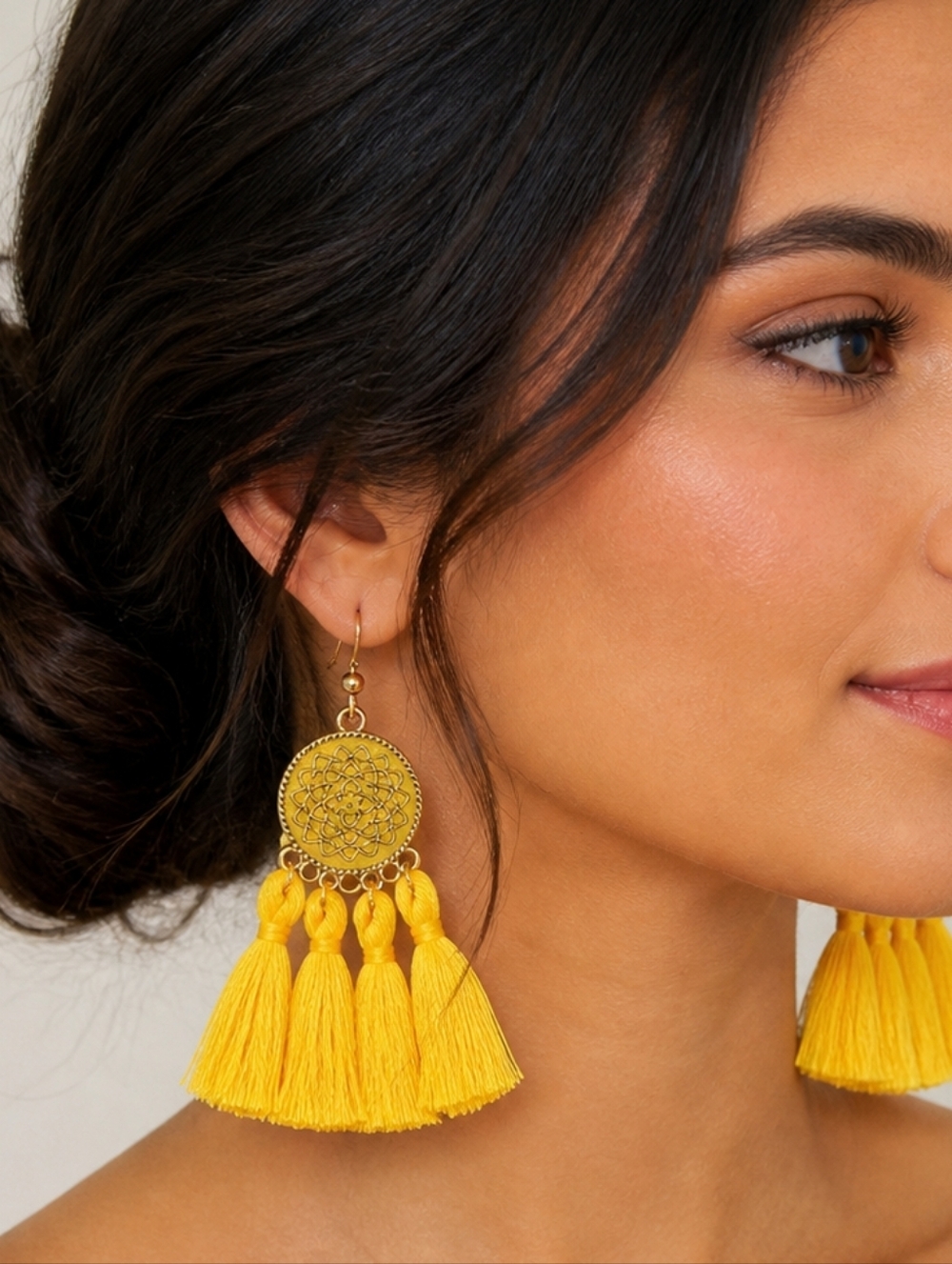 Yellow / Gold Oil-drip tassel earrings